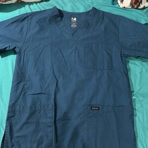 women’s size small scrub top